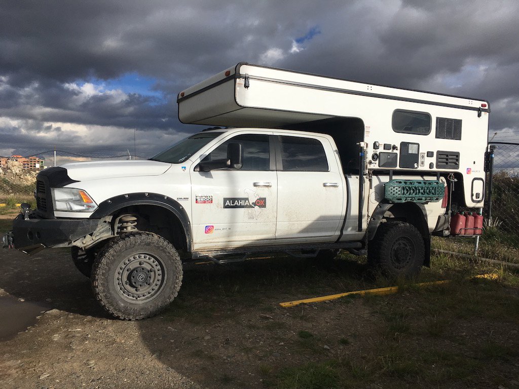 Overland 4X4 Vehicle FOR SALE: Dodge Ram 2500 HD HEMI 5.7 & Palomino Backpack Truck Camper 2017